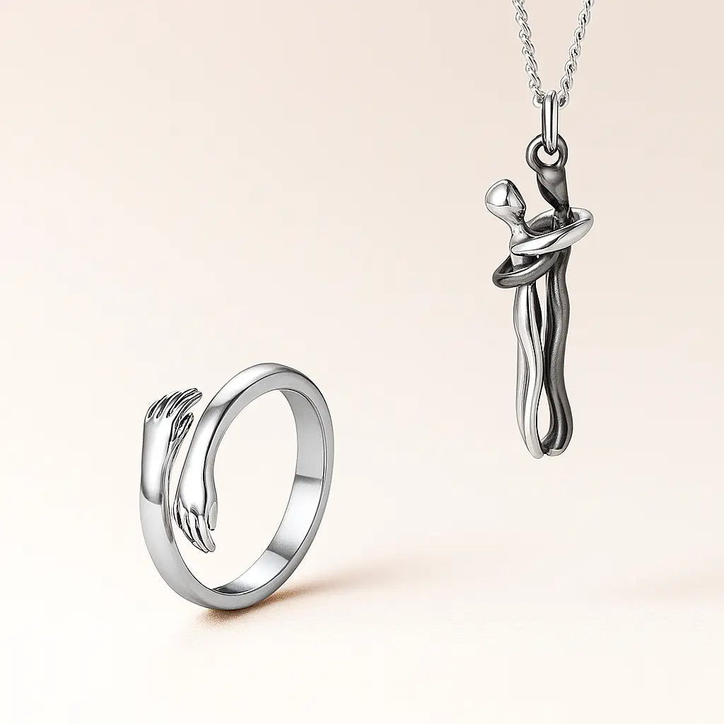 Hug Necklace