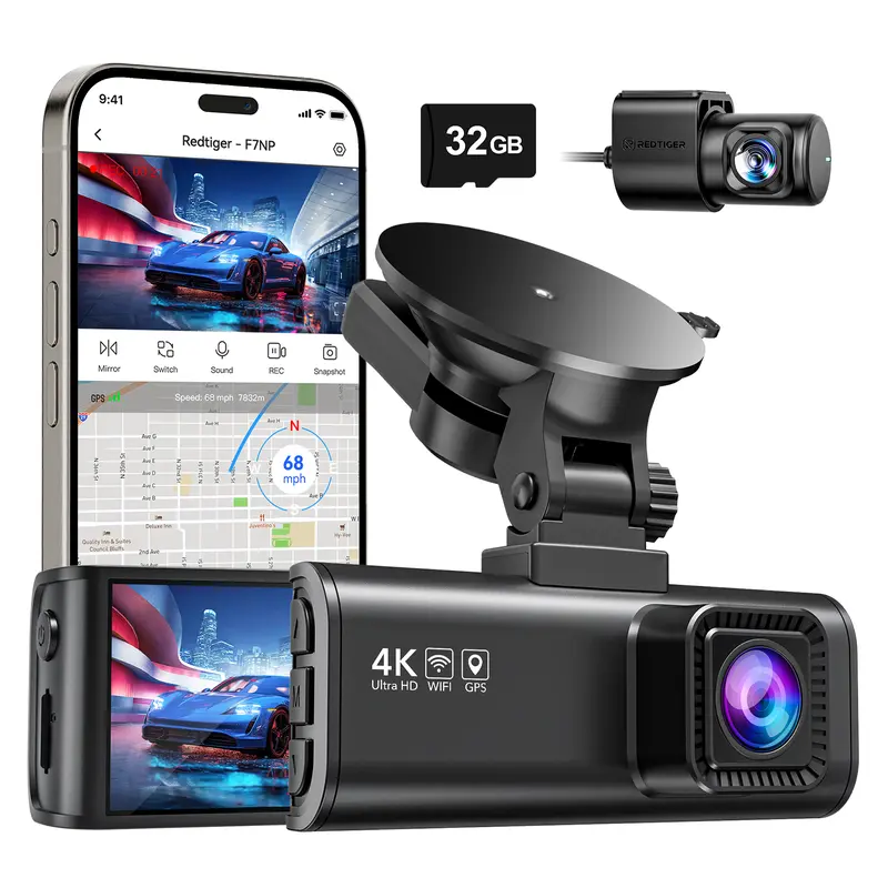 Dashcam records both front and rear cameras